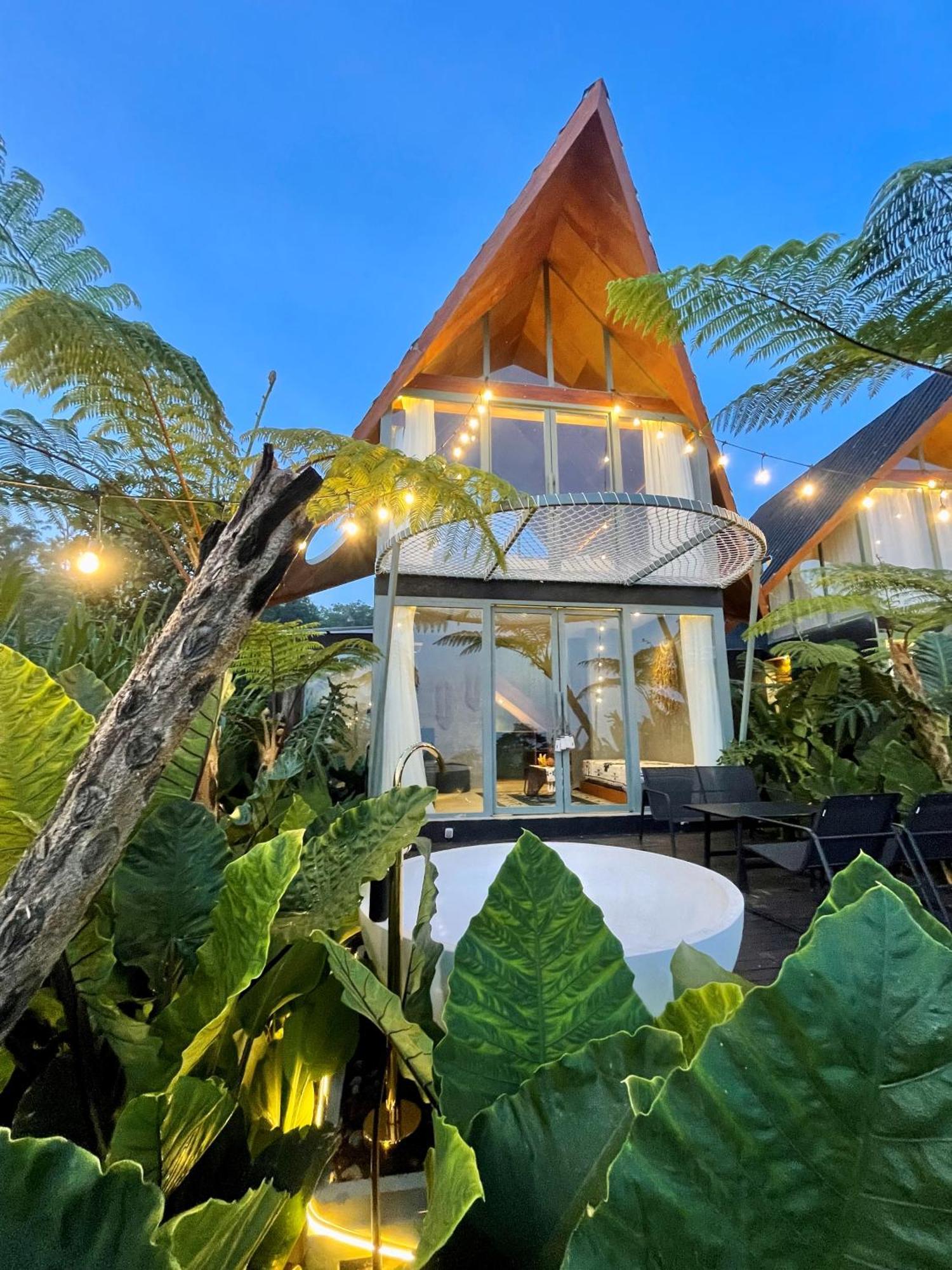 Black Wood Cabin Kintamani  Exterior photo