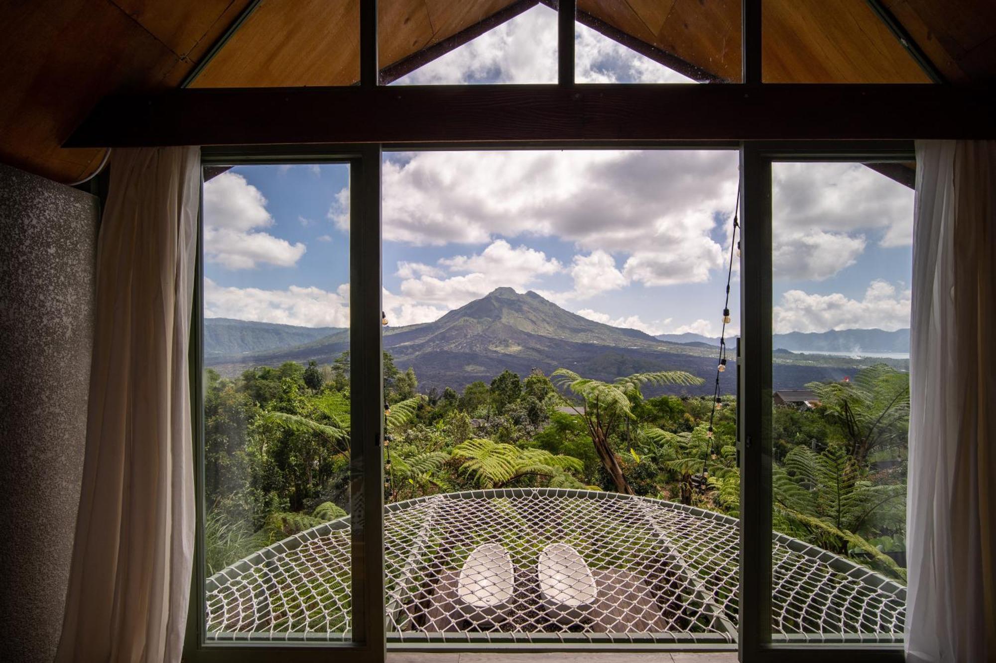Black Wood Cabin Kintamani  Exterior photo