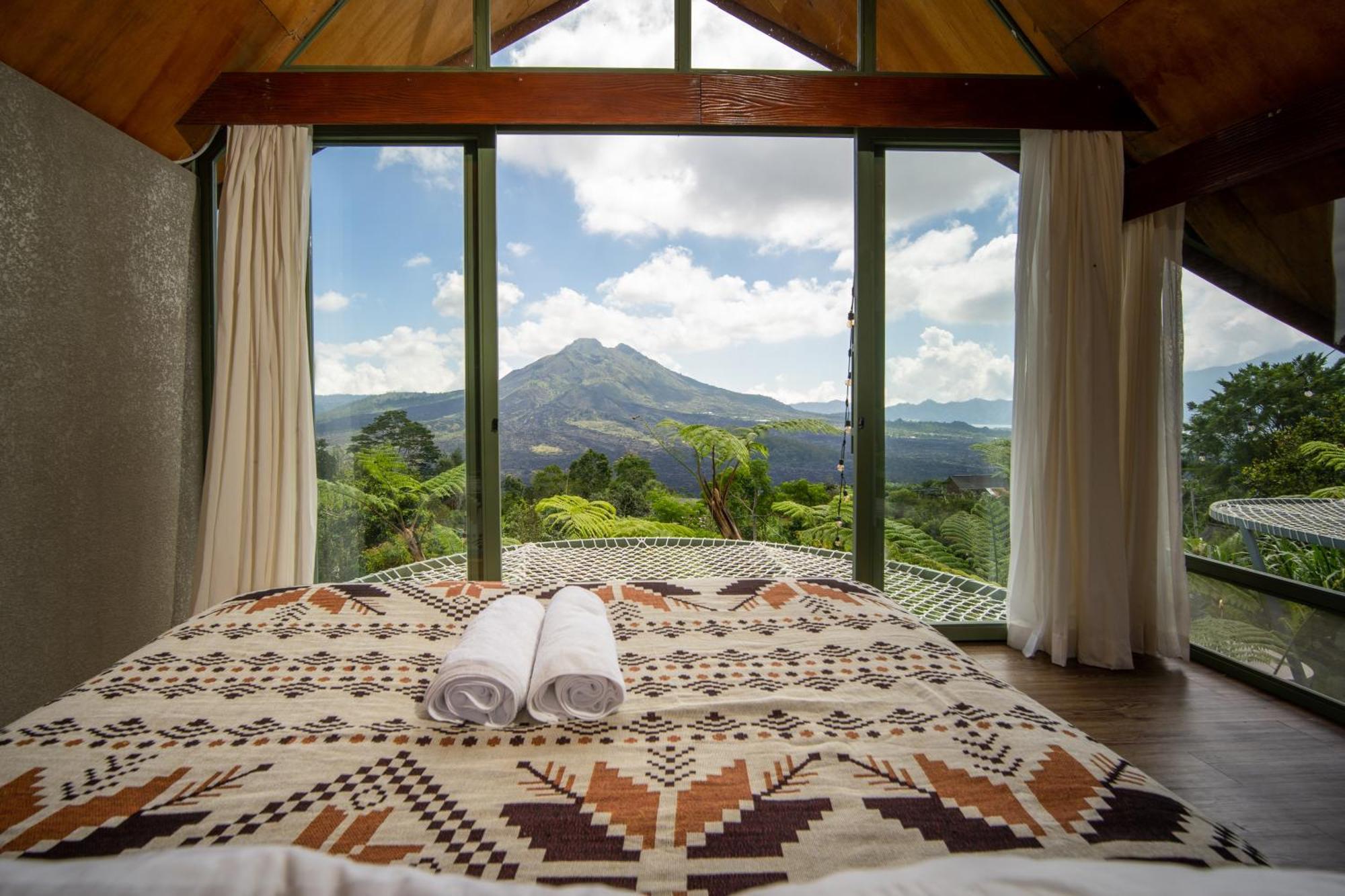 Black Wood Cabin Kintamani  Exterior photo