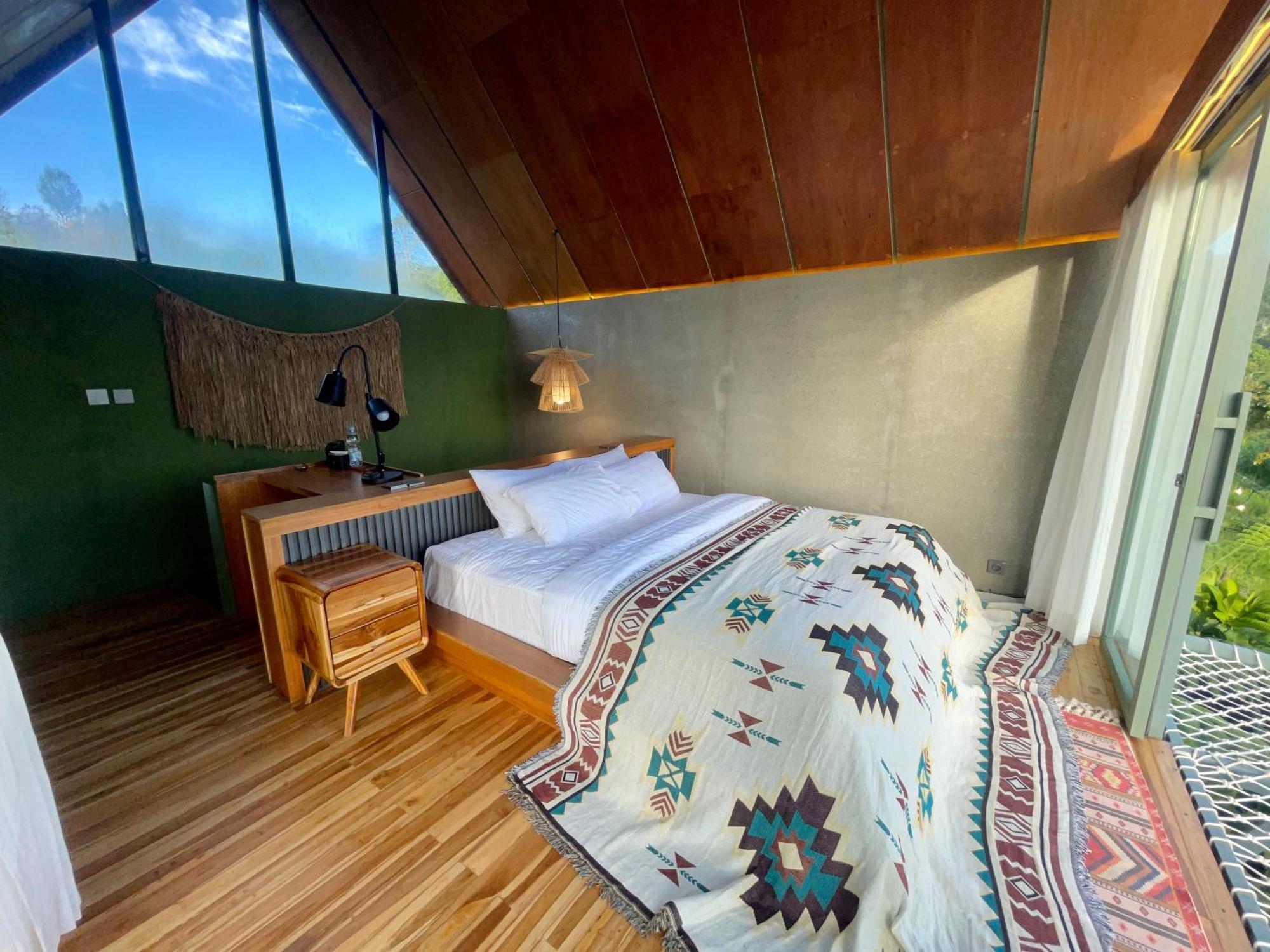 Black Wood Cabin Kintamani  Exterior photo