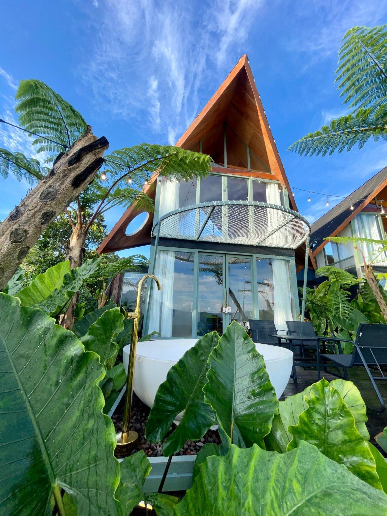 Black Wood Cabin Kintamani  Exterior photo